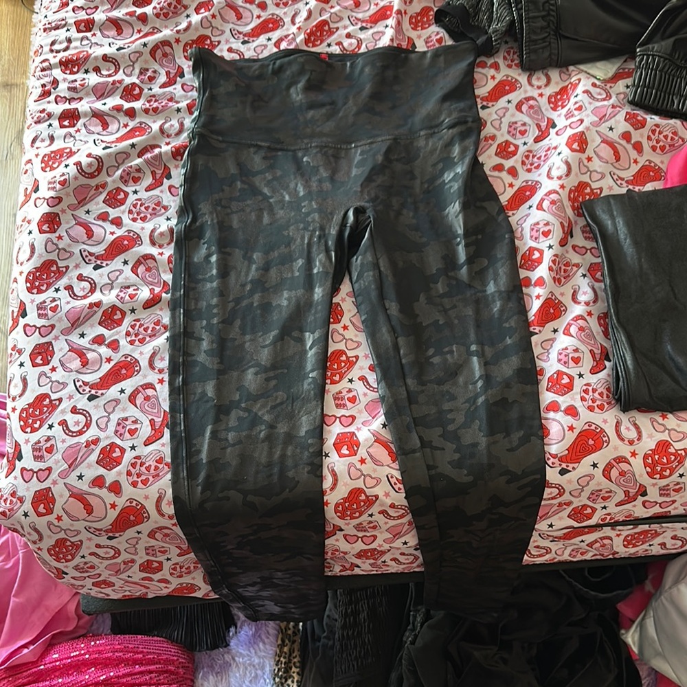 Black Camouflage SPANX Leggings